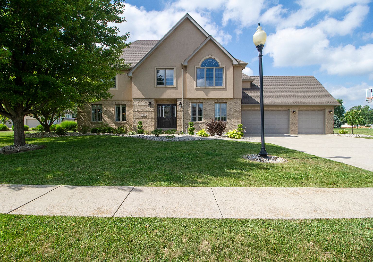 1112 Bourbonnais, IL 60914 MLS 11850557 Zillow