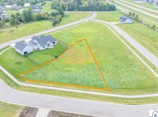 140 Pine Creek Rd, Mankato, MN 56001