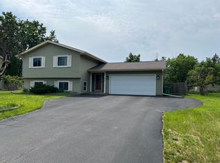 240 107th Ln NW, Coon Rapids, MN 55448