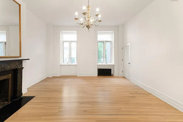 Rented by Christie's International Real Estate Group, LLC | media 4