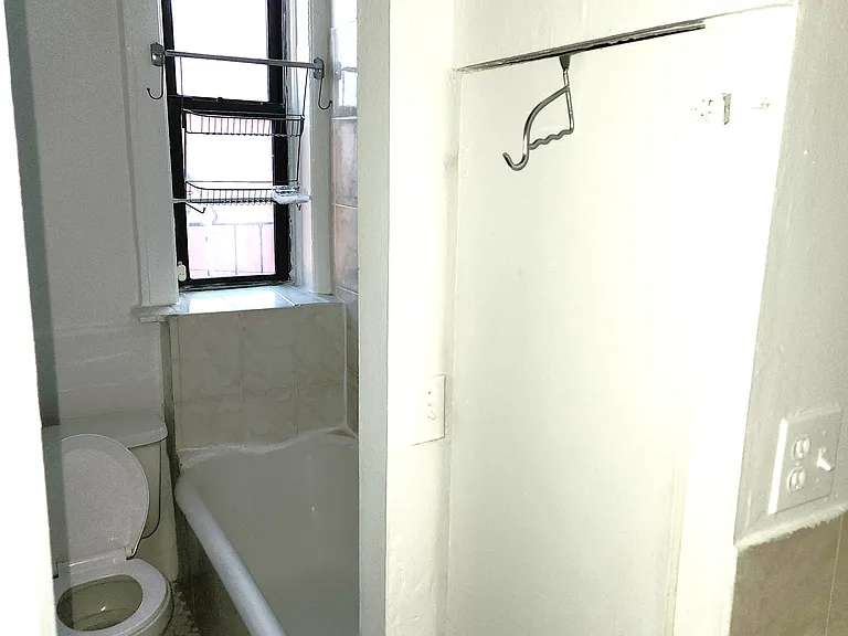 87-30 123rd St #2B — Photo 9