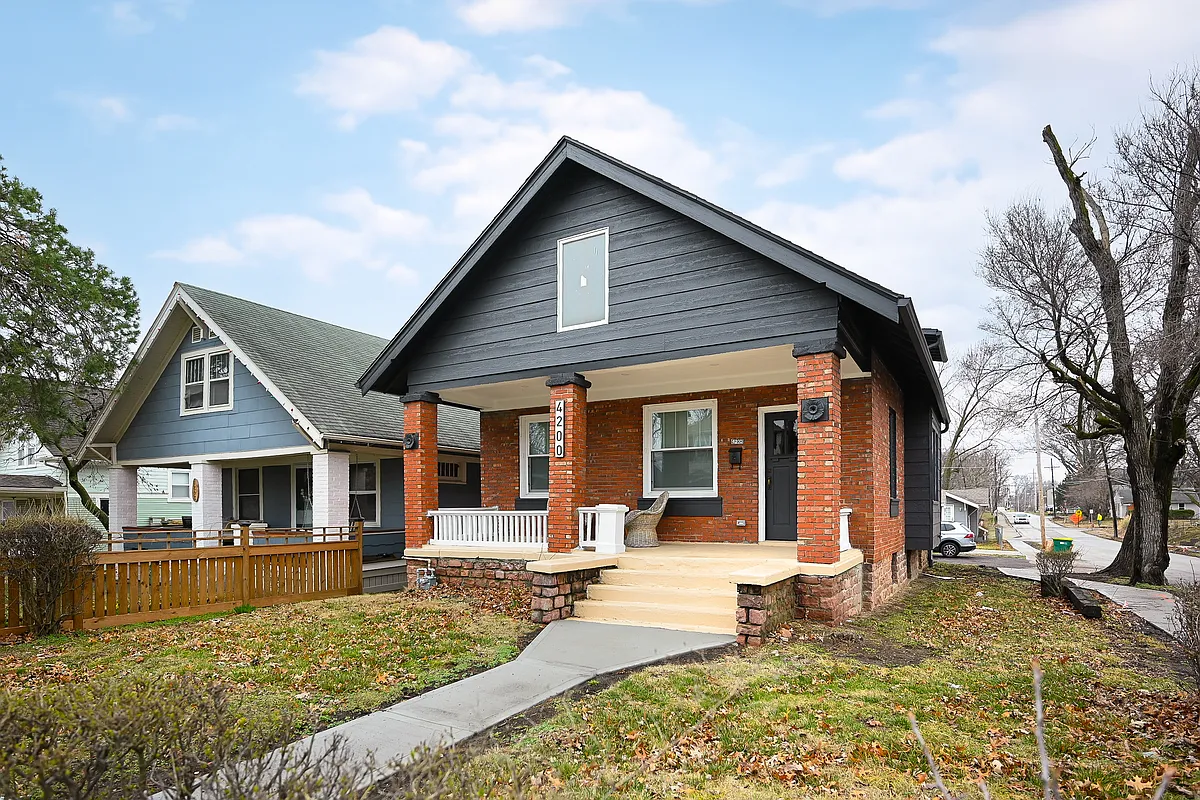 Building Photo - 4200 Adams St