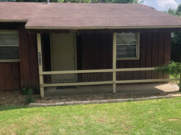 Lawson W. St., 2015 & 2017, 2015 & 2017 W Lawson St #2015, Fayetteville, AR 72703