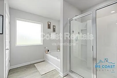 9384 Cypress Lake Dr — Photo 16