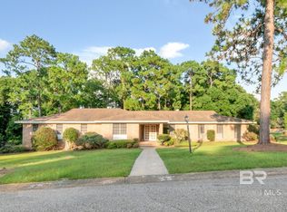 241 Suzanne Cir, Mobile, AL 36608