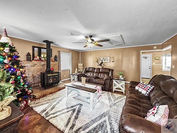 5th image of 302 Maryland Dr