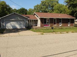 906 Windsor Ave, Muskegon, MI 49441