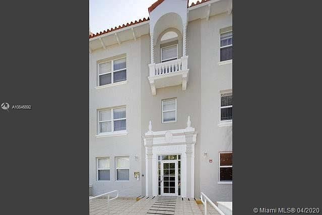 1st image of 1542 Drexel Ave APT 106