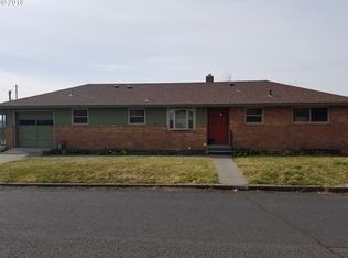 1222 NW Horn Ave, Pendleton, OR 97801