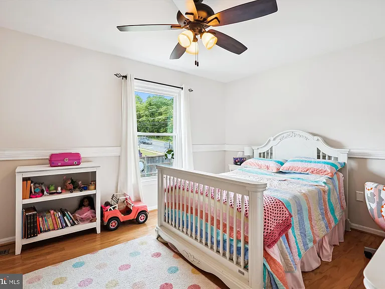 4555 Lantern Pl — Photo 25