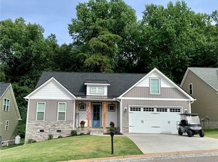 106 Riviera Cir, Anderson, SC 29621