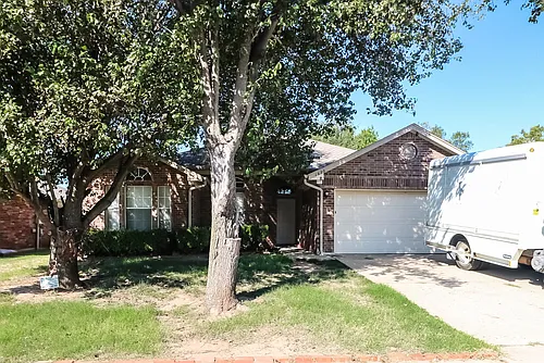 1620 Briarcreek Photo 1