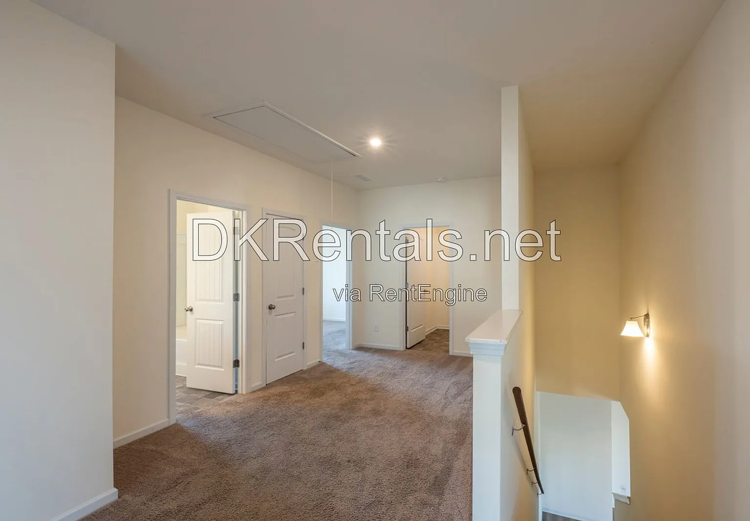 4 bed, 2.5 bath, 2328 sqft, $2,175 — Photo 4