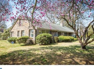 347 E Roumfort Rd, Philadelphia, PA 19119