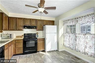 3rd image of 3357 Oak West Dr