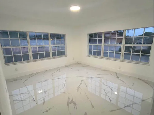 (undisclosed Address), Miami, FL 33167