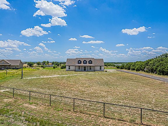 4th image of 140 Alamo Rd