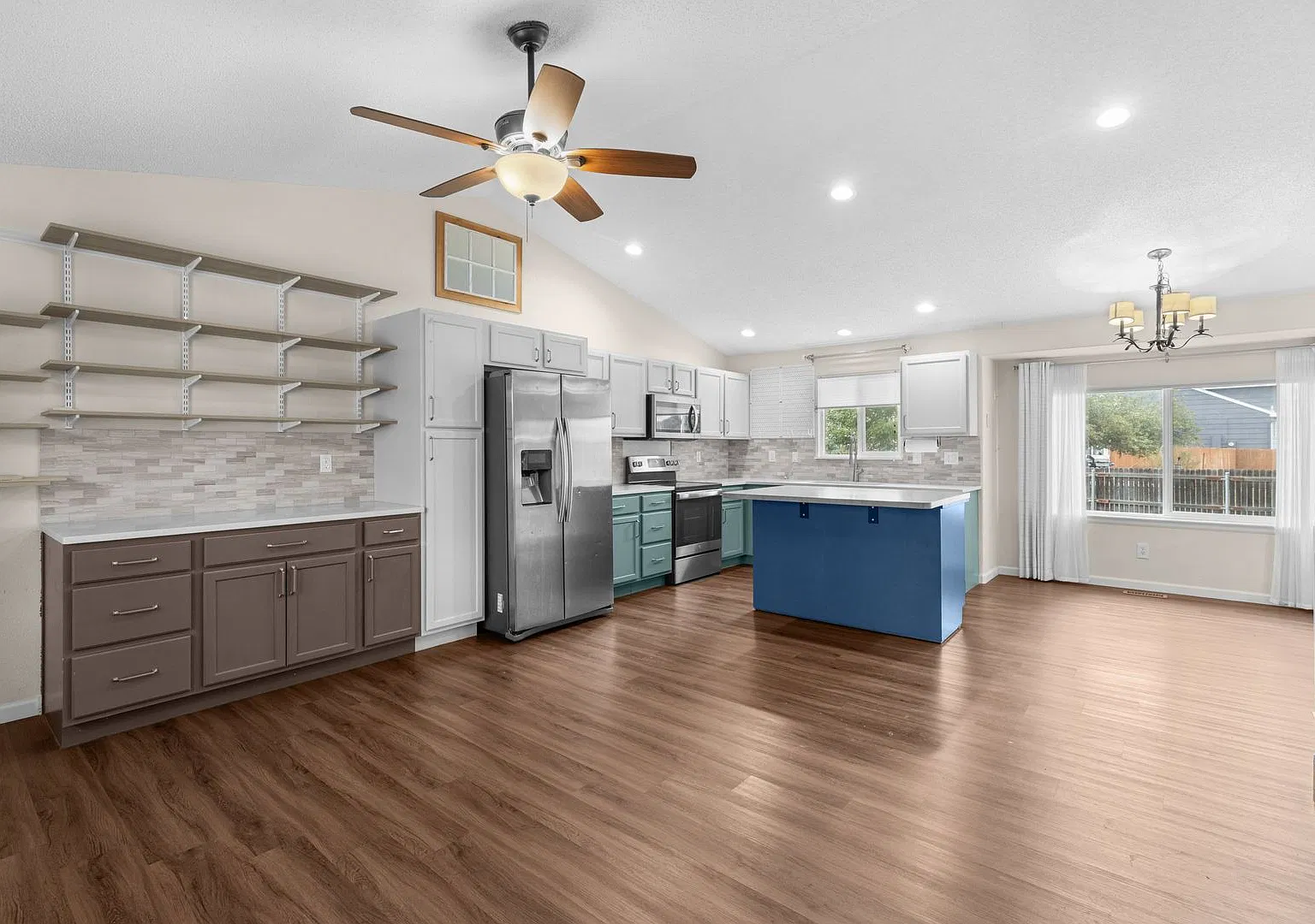 Modern 4-Bedroom, 3-Bathroom 3-Story Home with Solar & 2-Car Garage — Photo 1