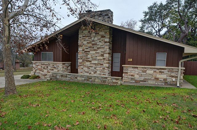 1st image of 108 Bailey Jo Dr S