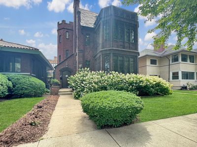 6909 S Chappel Ave, Chicago, IL, 60649