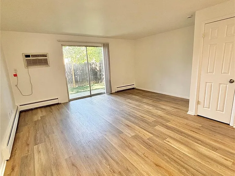 5946 W 41st Ave — Photo 3