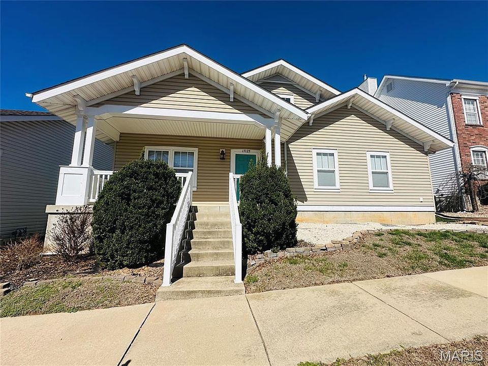 1st image of 17125 Windsor Crest Blvd