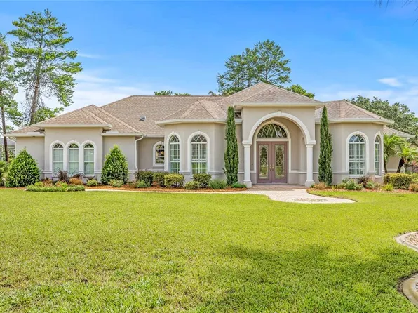 10096 Southern Breeze Ct, Weeki Wachee, FL 34613