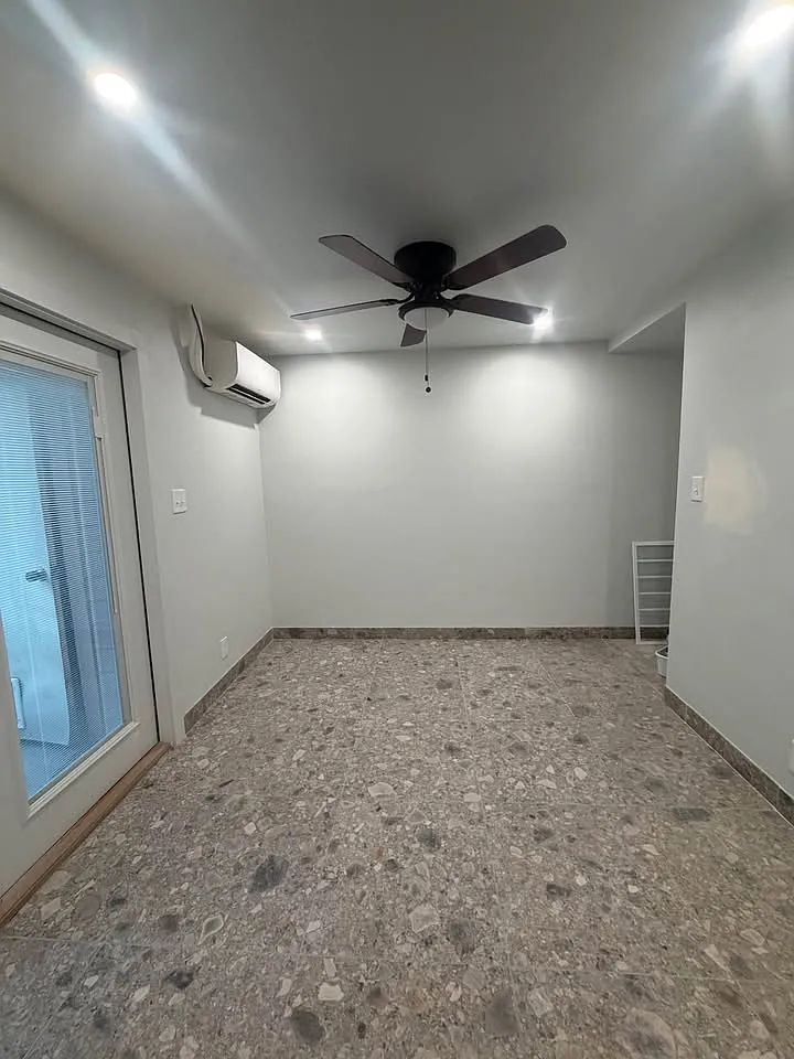 2 bed, 1.5 bath, 1013 sqft, $1,495 — Photo 2