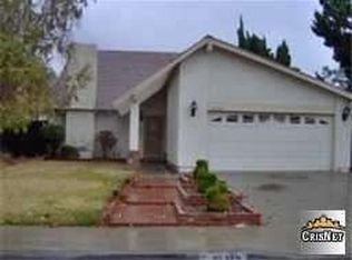 25328 Via Ramon, Santa Clarita, CA 91355