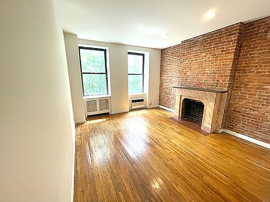 1st image of 1674 3rd Ave APT 3B