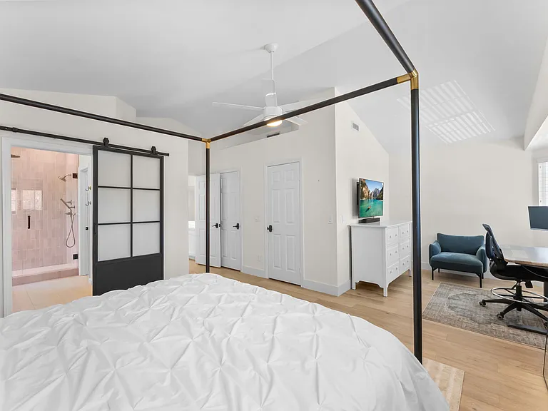 13706 Stoney Gate Pl — Photo 12