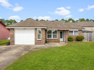 1833 Hunters Path, Fort Walton Beach, FL 32547