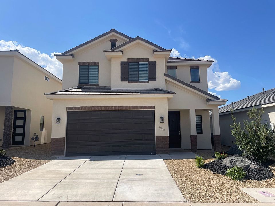 1st image of 1358 White Hollow Ln