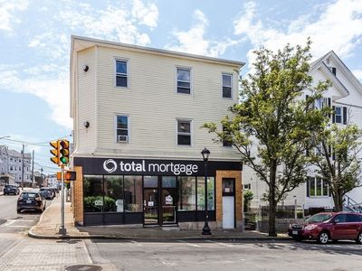 337 Columbia St, Fall River, MA, 02721