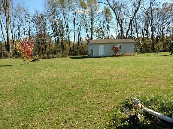 3rd image of 1363 Brandi Dr SW