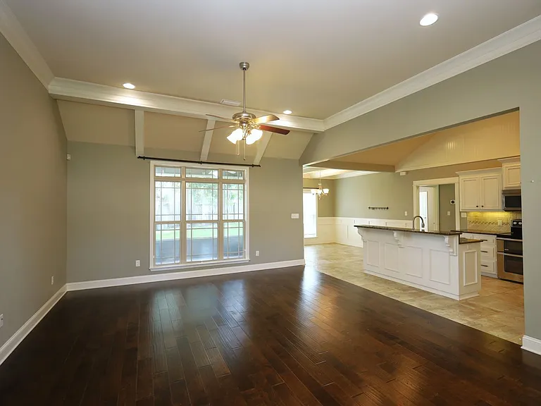 4634 Amelia Cir — Photo 5