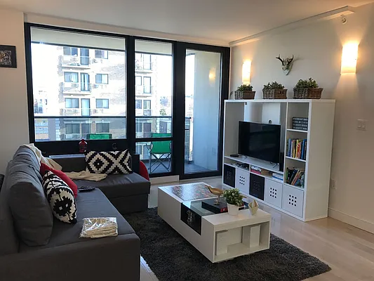 Rented by Keller Williams NYC | media 17