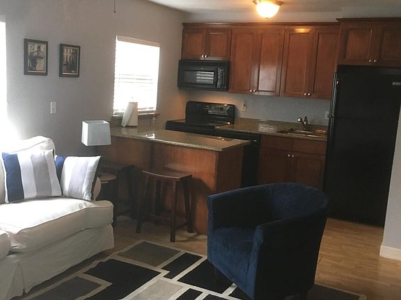 3rd image of 807 Weldona Ln APT 205