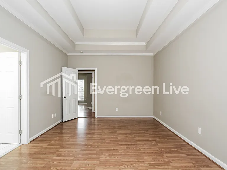 145 Hunter Hills Dr — Photo 8