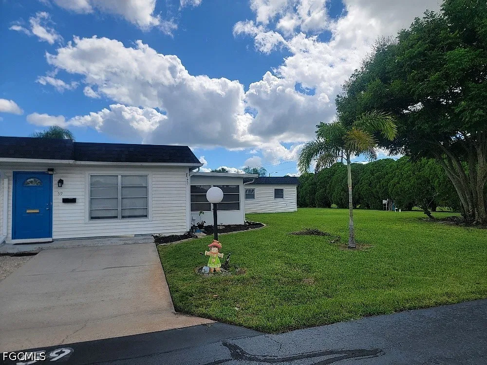 1 bed, 1.5 bath, 657 sqft, $1,250 — Photo 2