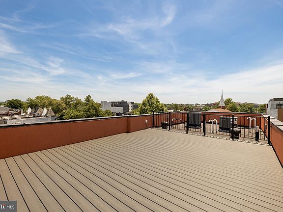 2nd image of 1128 Morse St NE #Penthouse