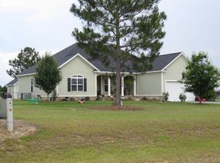 37 Duckworth Rd, Tifton, GA 31794
