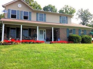 7499 Woods Ridge Rd, Dillsboro, IN 47018