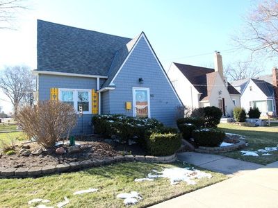 82 S Du Bois Ave, Elgin, IL, 60123