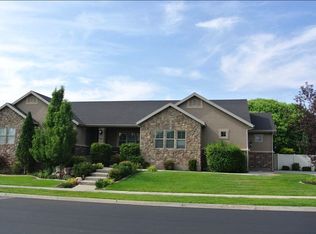 774 W 2400 S, Syracuse, UT 84075