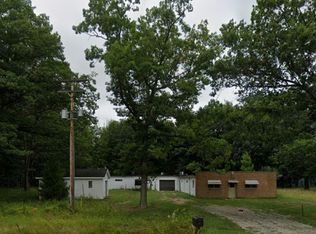 127 N Huron Rd, Au Gres, MI 48703