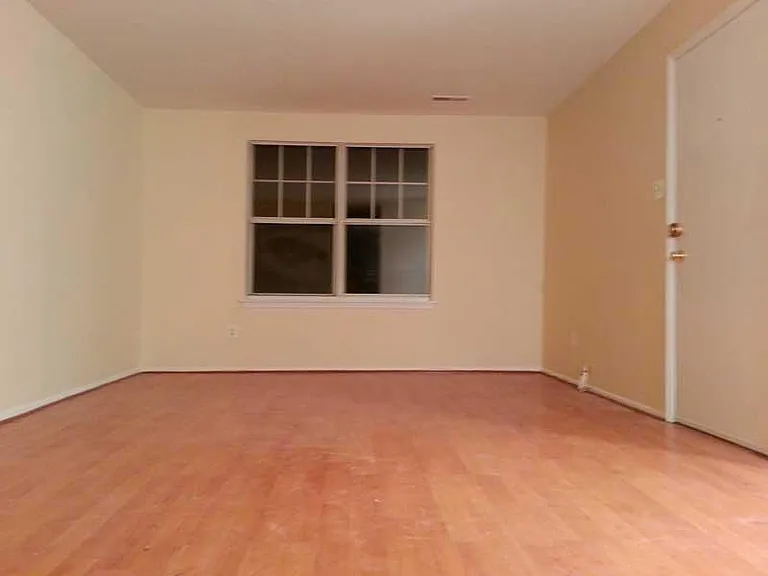 9435 Woodbridge Rd #A — Photo 2