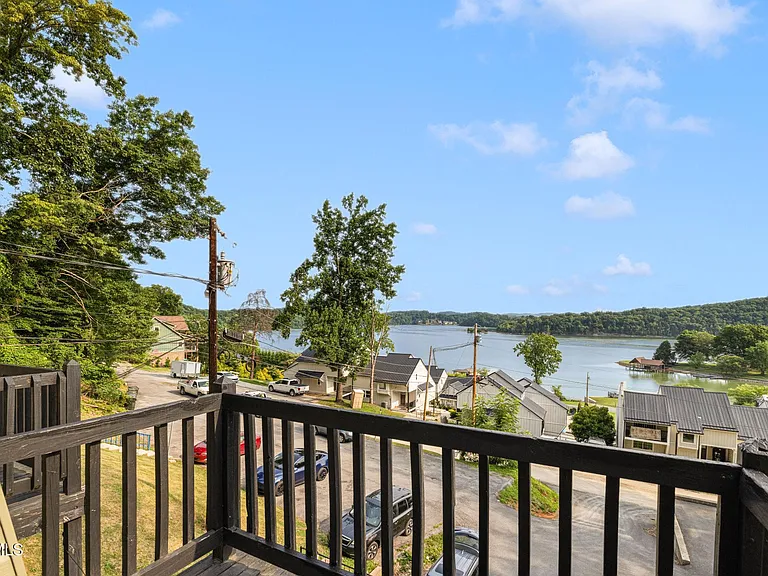 107 Angeline Dr #5 — Photo 25