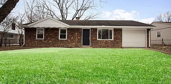 1st image of 4060 Arborcrest Dr