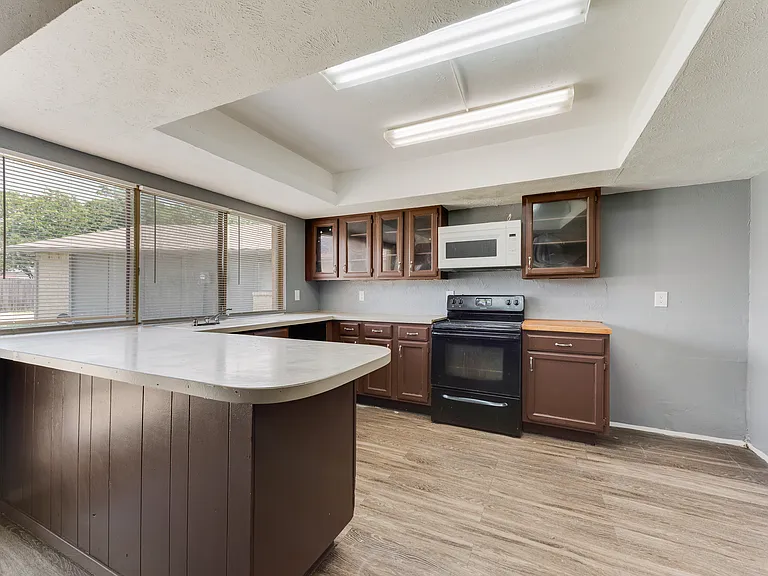 3108 Oak Hill Rd — Photo 11